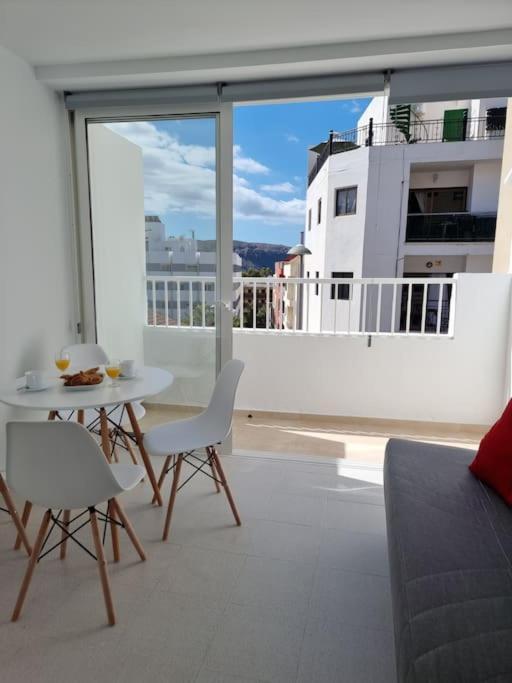 Apartament Clavel Los Cristianos  Zewnętrze zdjęcie